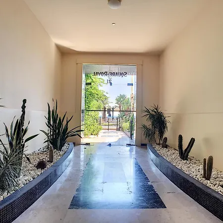 Nestor&jeeves - Square Royal Terrasse - Central - Direct Access Sea Apartment